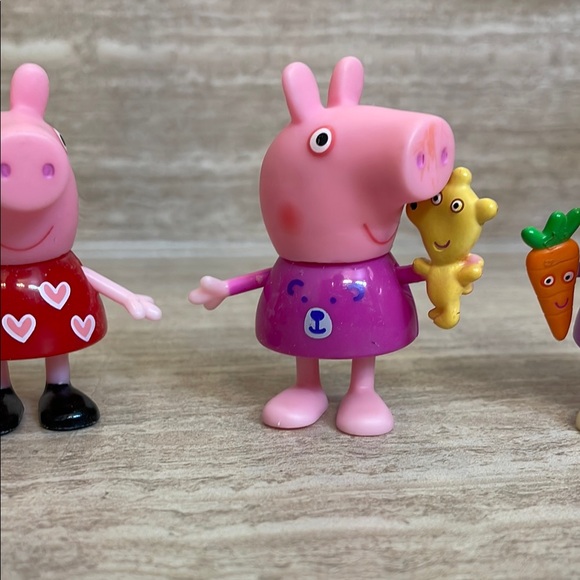 Peppa Pig and Friends Set of 5 Figurine Set - Multicolor - Picture 4 of 11